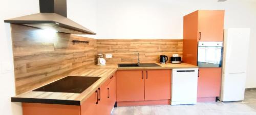 Le Collet-de-Deze Apartment | Explore L'Escapade Cévenole: Guest Rated 9.1/10 Stay