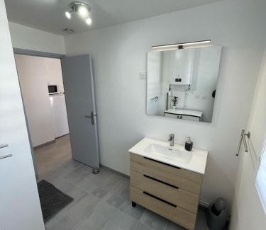 Saint-Quentin Apartment | L'escapade Confort Saint-Quentinoise