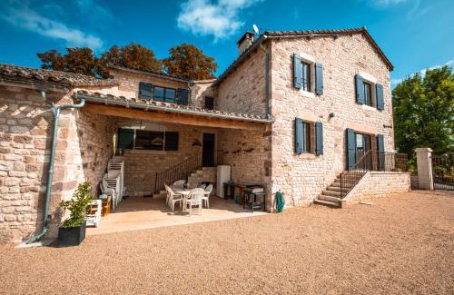 Vaour House | Relax at L'Escapade d'Itzac - Poolside Oceanfront Retreat