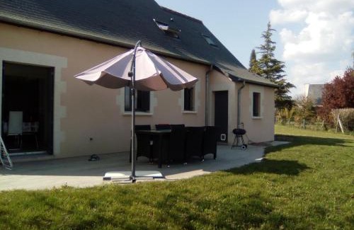 Genille Bed & Breakfast | Oceanfront Retreat: L'Escapade Lochoise with Great Reviews