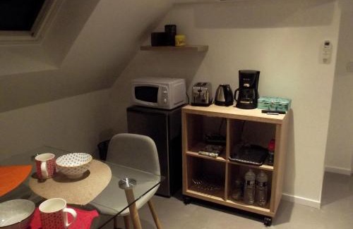 Genille Bed & Breakfast | Oceanfront Retreat: L'Escapade Lochoise with Great Reviews