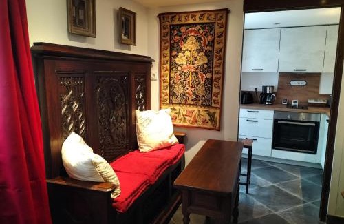 Montaubert - Rille - Saint-Sulpice House | Discover L'Escapade Médiévale: Pet-Friendly Retreat
