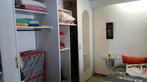Le Taillan-Medoc House | Family-Friendly Stay at 在鲍里斯 Siméon with Breakfast