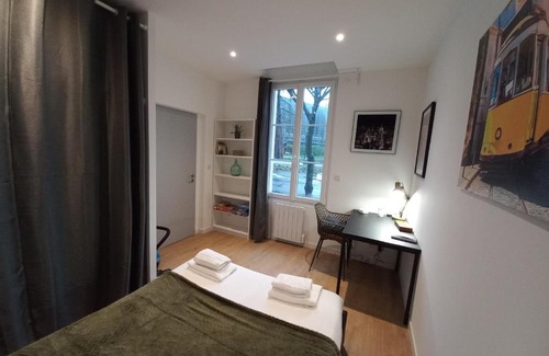 Centre Erlon Apartment | Top-Rated L'escapade Rémoise with Family and Pet Amenities