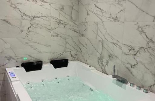 Evreux Apartment | Relaxing Stay at L'ESMERALDA SPA with Family Amenities