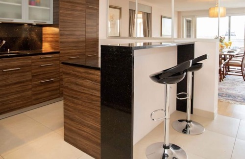 Montreux City Centre Apartment | Relaxing Lake View Retreat at L'Esplanade A1.4