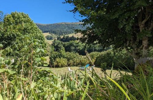 Le Claux House | Highly Rated L'Estive du Claux: Family-Friendly Retreat