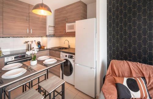 Lingolsheim Apartment | Experience L'excellence: Child-Friendly Stay Near Airport