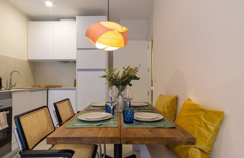 Ciutat Jardi Apartment | Charming Osito Hub A: Family-Friendly with Spa Access