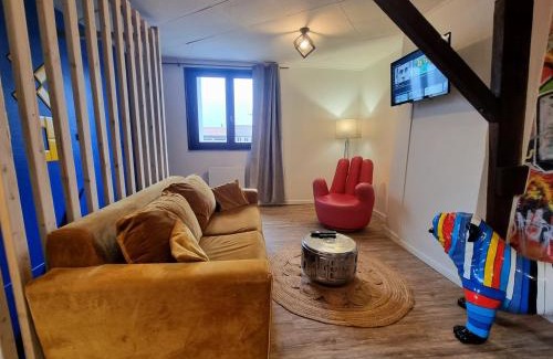 Henin-Beaumont Apartment | Pet-Friendly Retreat at L'Expo with Great Reviews
