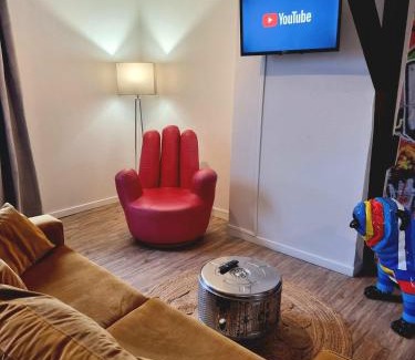 Henin-Beaumont Apartment | Pet-Friendly Retreat at L'Expo with Great Reviews