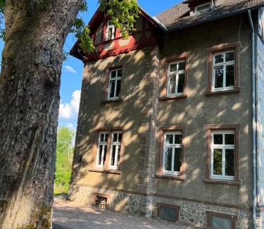 Schmidtheim Apartment | Discover Family-Friendly Comfort at L' Extravagante Hotel
