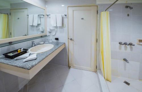 Bacolod Hotel | Discover Comfort at L'Fisher Hotel Bacolod - 4-Star Retreat