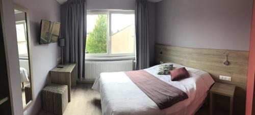 Erstein Hotel | Discover L'Hôtel des Bords de L'ill: Pet-Friendly Retreat