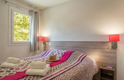 Argeles-sur-Mer Hotel | Discover L'Hôtel du Méditerranée: Oceanfront Bliss Awaits