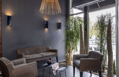 Decre-Cathedrale Hotel | Discover L'Hôtel: Spa and Breakfast Near Top Attractions
