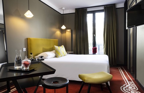 Decre-Cathedrale Hotel | Discover L'Hôtel: Spa and Breakfast Near Top Attractions
