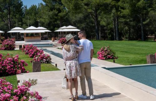 Le Castellet Hotel | Experience L'Hôtel & Spa du Castellet: 5-Star Oceanfront Retreat