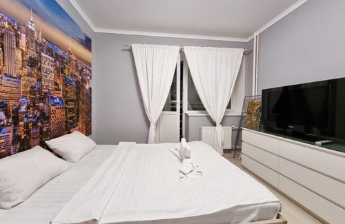 Dmitrov Apartment | Pet Friendly L&H Ледовый Дворец with Hot Tub & Accessibility