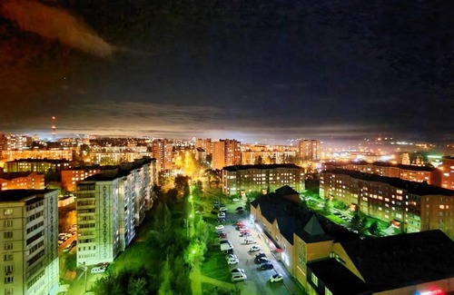 Dmitrov Apartment | Pet Friendly L&H Ледовый Дворец with Hot Tub & Accessibility