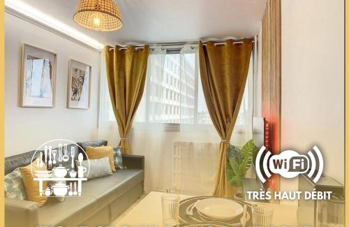 Amiens Apartment | L'Haneri - Center, WIFI - Comfort et Modern Style