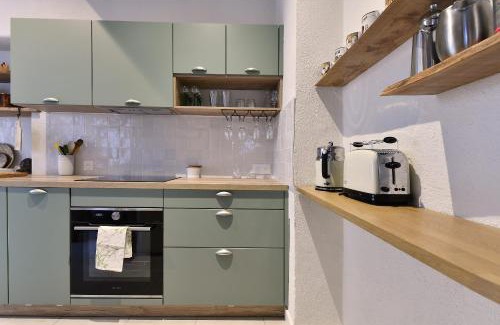 Old Town Apartment | Discover L'harmonie des Tanneurs: Child-Friendly Retreat