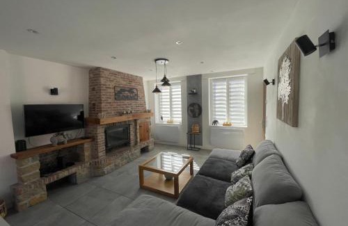 Avelin Villa | Relax at L Havre de Paix - Pet and Child Friendly Retreat