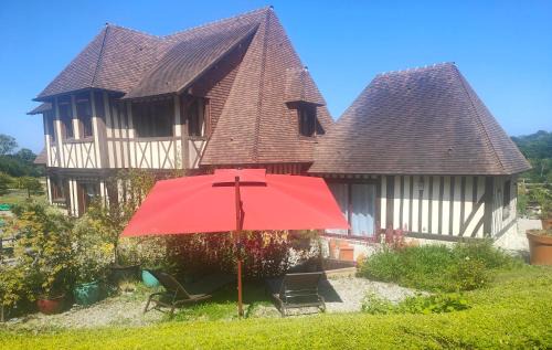 Saint-Pierre-Azif Bed & Breakfast | Oceanfront Retreat at L'Herbe aux Vaches - Rated 9.7/10