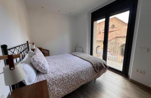 Camprodon Apartment | Discover L’herbera de Can Francó: Family-Friendly Retreat