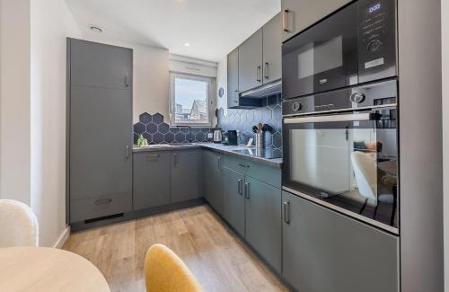 Segre Apartment | Elegant L'hermès: Pet Friendly Retreat for Families