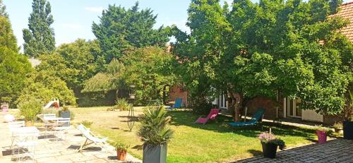 Givenchy-en-Gohelle Bed & Breakfast | Unforgettable Stays at L'Heure Bleue Gîtes & B&B