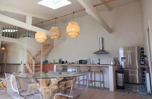 Dolus-d'Oleron House | Elegant L Hirondelle et l Instant: Top-Rated with Pool Access