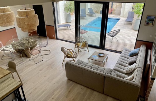 Dolus-d'Oleron House | Elegant L Hirondelle et l Instant: Top-Rated with Pool Access