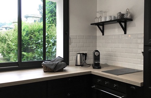 Apremont Cottage | Elegant L'Hôgerie Cottage Near Chantilly – Guest Rated 10/10