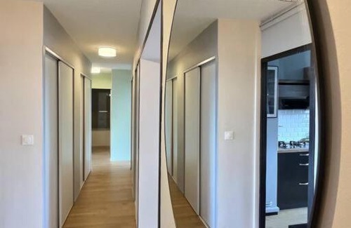 Flace Apartment | Relax at 'L'horizon' with Pet-Friendly Comfort & Dining