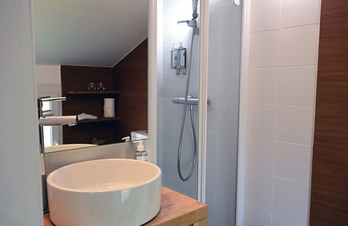 Argeles-sur-Mer Bed & Breakfast | Guest Rated: 9.8 at L'Hostalet with Ocean View Amenities