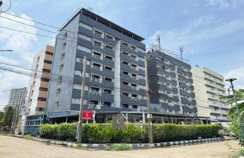 Prawet Hotel | Family-Friendly Stays at L Hotel - Your Affordable Escape