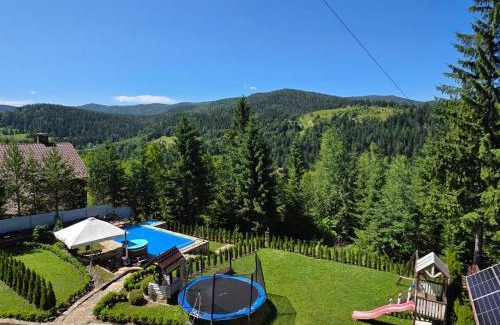 Mykulychyn House | Oceanfront L-Khutir Cottage: Rated 9.6/10 with Pool