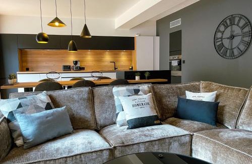 Ville Haute House | Discover "L'imprévue": Ideal for Families in the Old Town