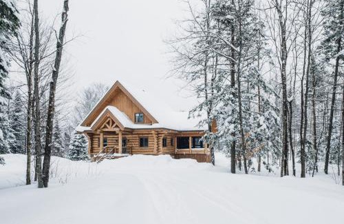 Labelle Ski Chalet | Experience L'Imprevu by Tremblant Platinum Today
