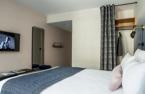 Clichy Hotel | Experience L'Imprimerie Hôtel: Oceanfront & Pet Friendly