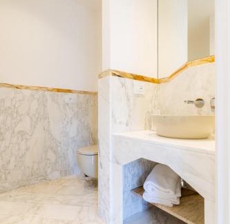 Sorrento City Centre Bed & Breakfast | Discover Comfort at L'Incanto di Cioffi Rooms - 4 Star Stay