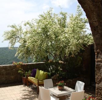 Civita di Bagnoregio Apartment | Experience L'Incanto di Civita: Guest Rated 9.6 with Breakfast