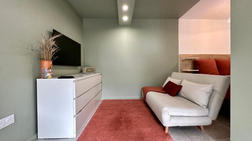 Nemours Apartment | Pet-Friendly Stays at L'Indépendant with High Guest Ratings