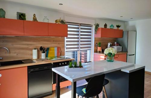 Bas-Vernet Apartment | Experience L'Indochine: Guest Rated 9.4/10 Comfort
