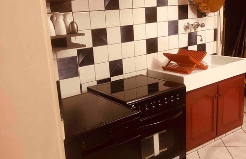Valmont House | Experience Mariefacture Near the Station with Family-Friendly Amenities