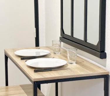 Toulouse East Apartment | Quiet Comfort in L'industriel de Kléber with Netflix Access