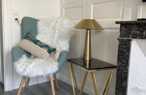 Sens Apartment | Pet-Friendly L'Industriel: Guest Rated 9.2/10