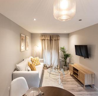 Saint-Roch - Badouillere - Chavanelle Apartment | Discover Family-Friendly Stays at L'Inizio - Résidence Hestia