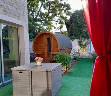 Merceuil House | Discover L'instant Beaun'heur: Oceanview Family Retreat